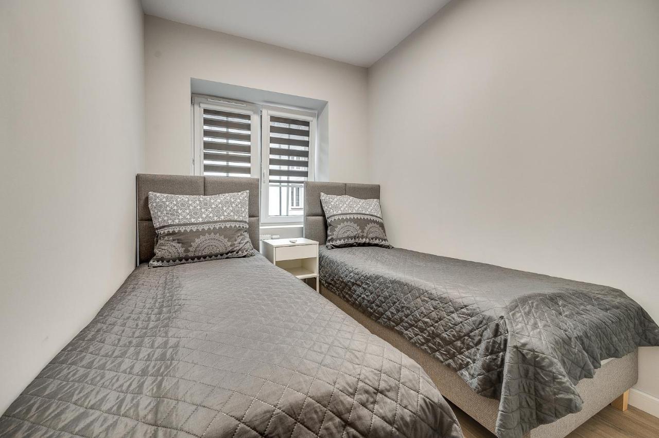 Central Platinum Apartments 22 ريبنيك المظهر الخارجي الصورة